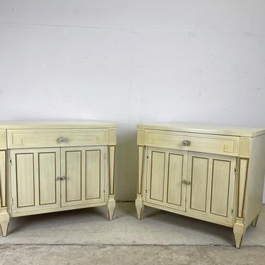 Pair Vintage Cabinet Nightatsnds by Thomasville 