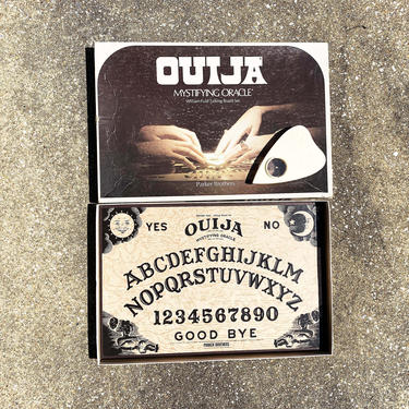 Vintage Ouija Board Game Planchette Box Mystifying Oracle William Fuld Parker Brothers Psychic Spirit Talking Collectible Salem MA 1970s 