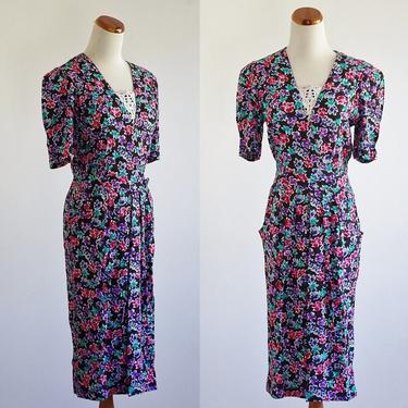 Vintage 90s Floral Dress, Grunge Flower Dress with Pockets, Short Sleeve 1990s Dress, V Neck Dress, Small 