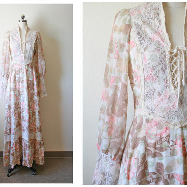 Vintage 1970's Polka Dot and Rose Prairie Dress  | Size Small/Medium 