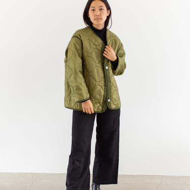 Vintage Green Liner Jacket | White Buttons | Celery Unisex Quilted Wavy Nylon Coat | L | LI027 