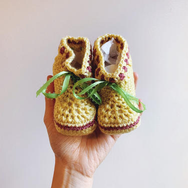 Little Minnows Baby Booties // Yellow and Mauve // Crochet Baby Shoes 