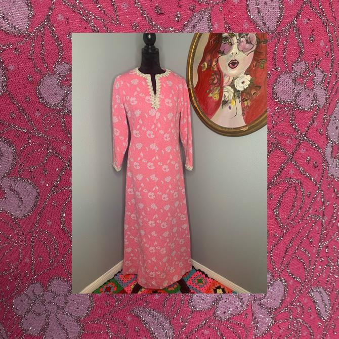 Vintage 1970s pretty in pink dream dress 