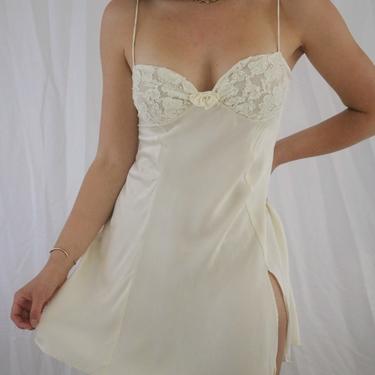 Vintage Cream 1980’s Victoria’s Secret Silk Slip Dress - Small 