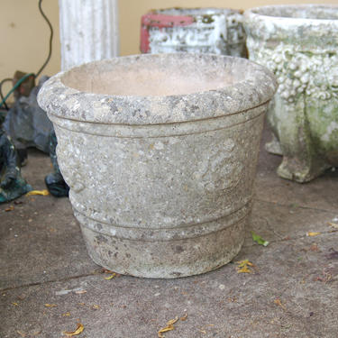 Vtg Classic Round English, Imported From Our Great Aunt's Estate Aged Cast Cement / Stone  Planter / Pot in Excellent Weathered Condition 