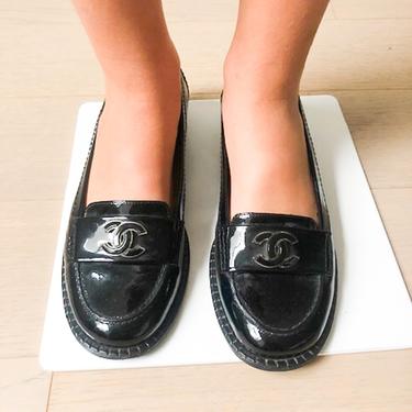Chanel Signature 36.5 Loafers (SS)
