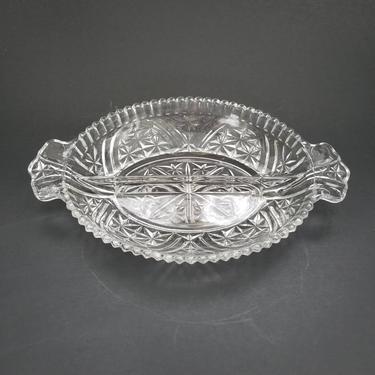 Vintage Pressed Glass Dish / Clear Glass Divided Tidbit Tray / Crystal Clear Glass Serving Dish / Grandmillennial Style Handled Candy Dish 