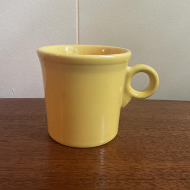 Vintage Homer Laughlin Sunflower Yellow Fiesta Fiestaware Mug, Made in U.S.A. 