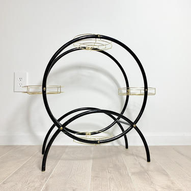 Vintage 80's Black Gold Metal Round Circular Plant Stand, Tiered Plant Stand, Memphis Style 