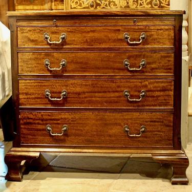 Chippendale 4 Drawer Chest in Mahogany, English, late 19th Century