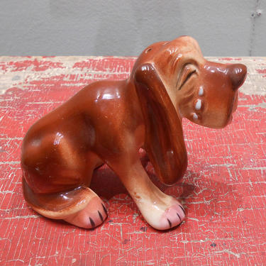 Vintage Ceramic Dog Shaker Salt Pepper Dispenser Bloodhound Hound Sad Dog Figurine Collectible Dog Pottery Crying Tears Dog Brown Big Ears 