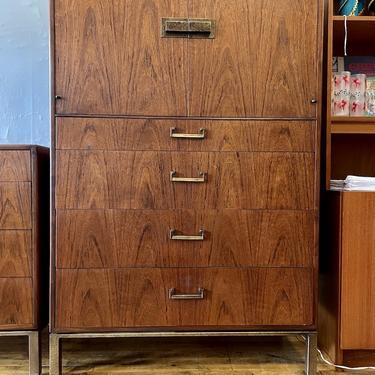 Walnut Tall Gentlemans Chest\/Dresser by Founders Furniture