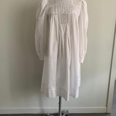 Romantic 1980s Edwardian White Cotton Dress -CeeGee by Sue Wong 