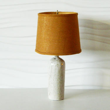 HA-18168 Small Vintage Ceramic Lamp