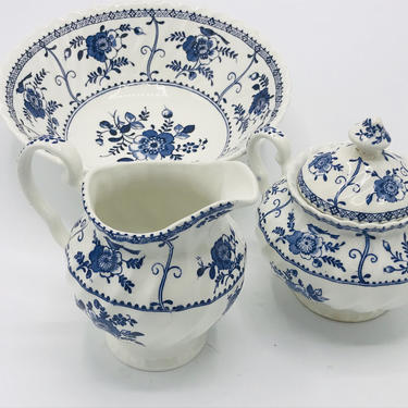 Vintage Johnson Brothers INDIES BLUE 8 1/4&amp;quot; Round Vegetable Bowl and Sugar Bowl and Creamer Set 