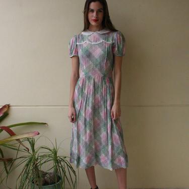 1940's Cotton Dress / Peter Pan Collar Sundress / Forties Daywear / Gatsby Dress / Garden Party / War Era / Pink Purple Green White Dress 