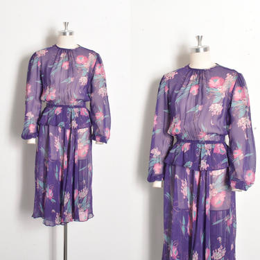 Vintage 1970s Dress / 70s Sheer Floral Chiffon Peplum Dress / Purple ( small S ) 