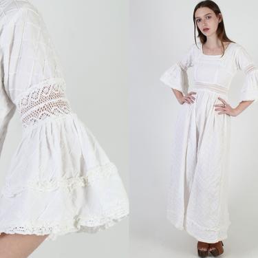 Vintage 70s White Mexican Wedding Dress Floor Length Bell Angel Sleeve Ethnic Bridal Dress Floral Embroidered Lace Womens Long Dress