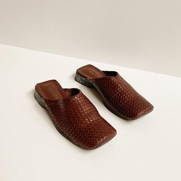 Vintage Tawny Woven Leather Mules | Size 7
