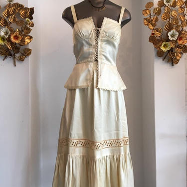 1970s prairie dress, gunne sax 2 piece, peplum top and skirt, size small, vintage 70s dress set, bohemian skirt set, 32 bust 
