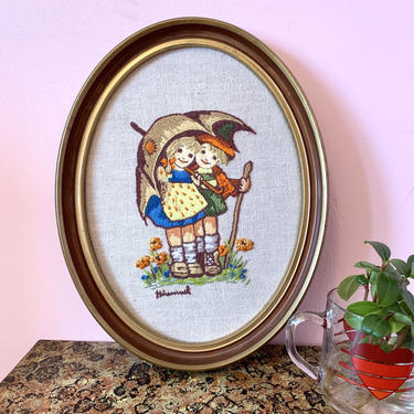 Cute 70s Vintage Rainy Day Embroidery 