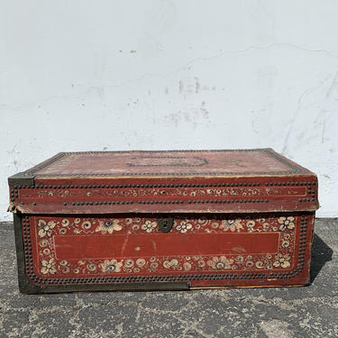 Antique Asian Inspired Chinoiserie Trunk Coffee Table Hope Chest Blanket Bed Bench Brass Leather Camphor Wood Chinese Carved Regency Glam 