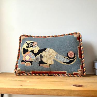 Vintage Chinoiserie Asian Lion Needlepoint Throw Pillow 
