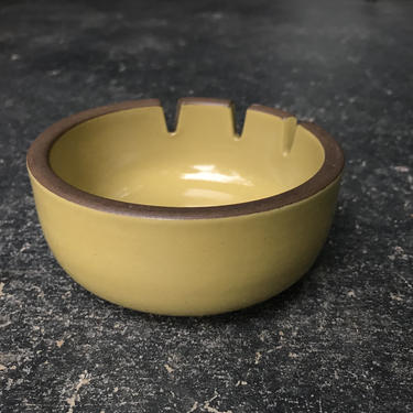 Vintage pale yellow Edith Heath Ceramics Sausalito CA Calif California Bowl Dish Ashtray Mid-Century Modernist 