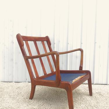 Mid Century Lounge Chair Frame by John Stuart
