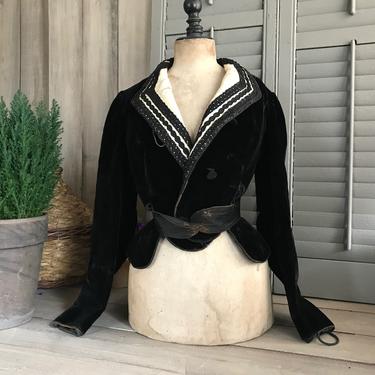 1800s Black Silk Velvet Jacket, Gimbel Brothers, Victorian Era, 1800s Bodice 