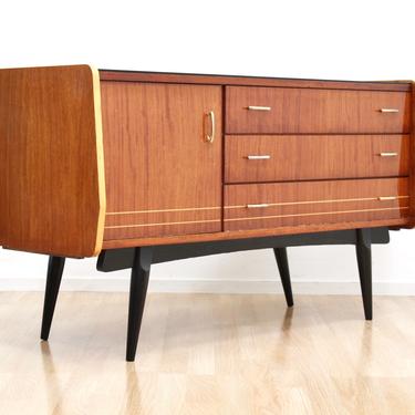 Mid Century Italian Marino Lacquered Maple and Sycamore Vanity Dresser 