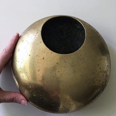 Exceptional Bronze Orb Sculpture Dish with Assymetric Opening Brass Italian Design Sergio Asti Knoll 