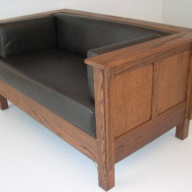 Mission Arts & Crafts Stickley style Panel Leather Settle Loveseat 