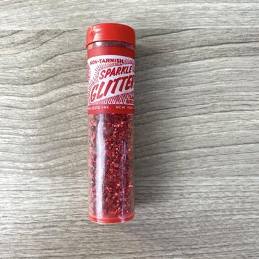 Walbead red Sparkle Glitter in original package - 1960s vintage 