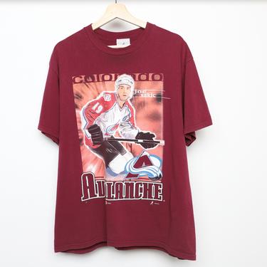 vintage JOE SAKIC 1990s red faded nhl hockey COLORADO avalanche vintage t-shirt -- size large 