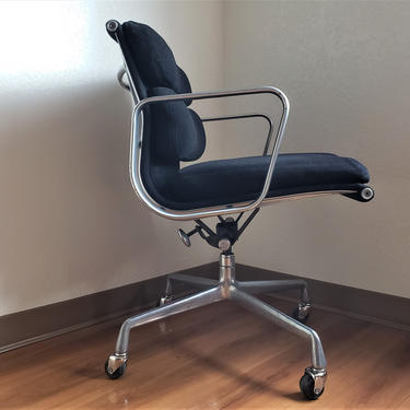 Charles Eames for Herman Miller Soft Pad Management Chair 