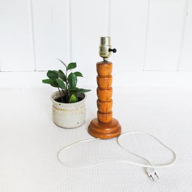 Natural Finish Vintage Midcentury Modern Oak Base Table Lamp 