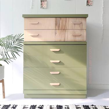 FREE SHIPPING! Vintage Midcentury Basset Furniture Painted 4 Drawer Chest Dresser Midcentury Modern Cottage Granny Country Chic Boho Nursery by CloudArt