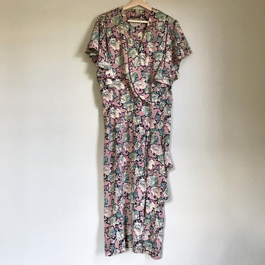 80s M/L Romantic Rose and Paisley Short Sleeve Maxi Dress With Ruffles 