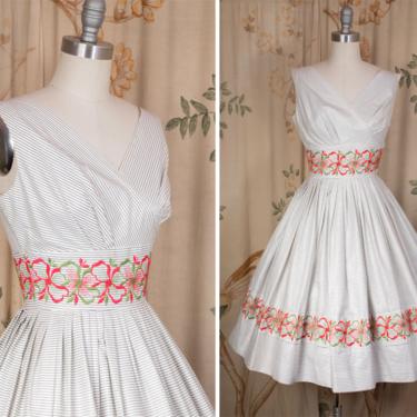 1950s Dress - Gorgeous and Unique Vintage 50s Sundress in White with Black Pinstripe and Bright Hawaiian Hibiscus Embroidery 