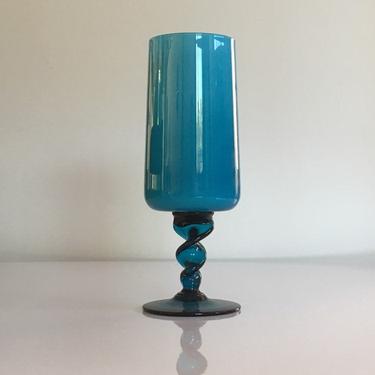 Carlo Moretti goblet with twisted stem in turquoise cased glass 