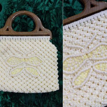 Cute Vintage 60s 70s Cream Macrame Handbag with Butterfly 