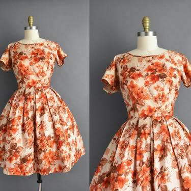 1950s vintage dress | Gorgeous Orange Floral Print Short Sleeve full Skirt Shirt Dress | Medium | 50s dress 