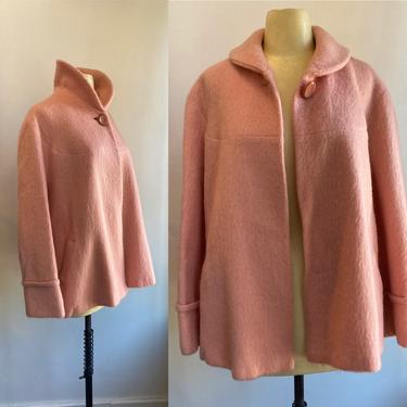 Vintage 50's Cozy PINK MOHAIR SWING Coat / One-Button Closure + Peter Pan Collar 