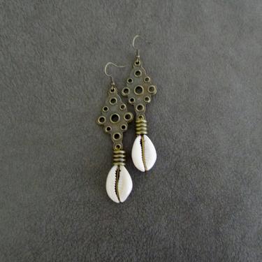 Cowrie shell earrings, Brutalist bronze African earrings, mid century earrings, modern earrings, bold earrings, Afrocentric earrings 13 