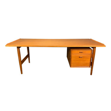 Vintage Danish Mid Century Modern Teak Executive Desk by Arne Vodder for Sibast 