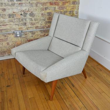 Illum Wikkelsø for Søren Willadsen Model 50  Lounge Chair