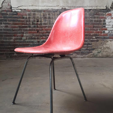 SOLD Mid century modern shell chair eames fiberglass chair mid century desk chair 