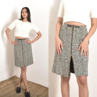 Vintage 1960s Skirt / 60s Herringbone Wool Zip Front Skirt / Black White ( XS extra small ) 