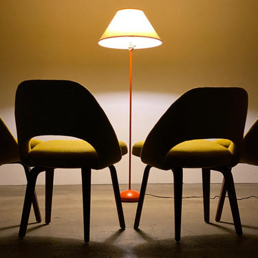Eero Saarinen Executive Side Chair Set (4) by Knoll 